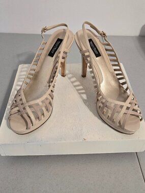 White House Black Market Gena Beige & Nude strappy slingback Heels 8.5